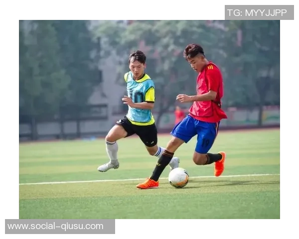 足球健将的成长之路与梦想追逐的精彩篇章